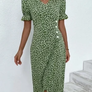 Rosa | Elegante vestido cruzado con cuello en V y estampado floral