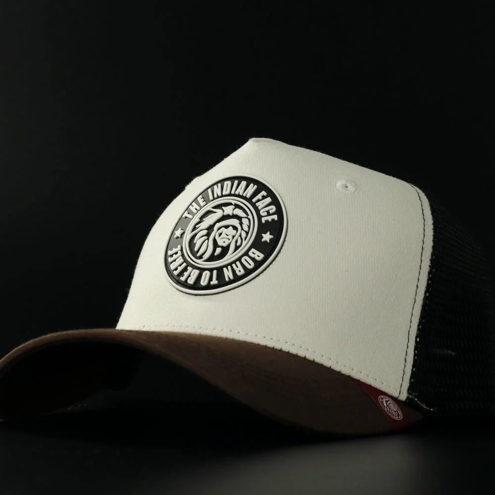 Born to be Free White / Black / Brown - Imagen 5