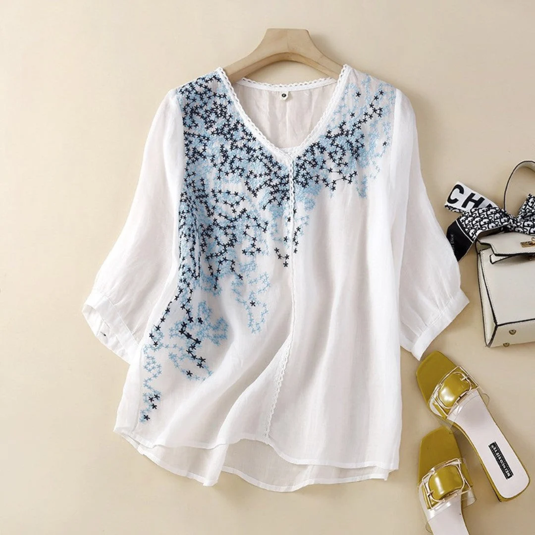 Laurienne™ | Blusa bordada con cuello en V - Imagen 2