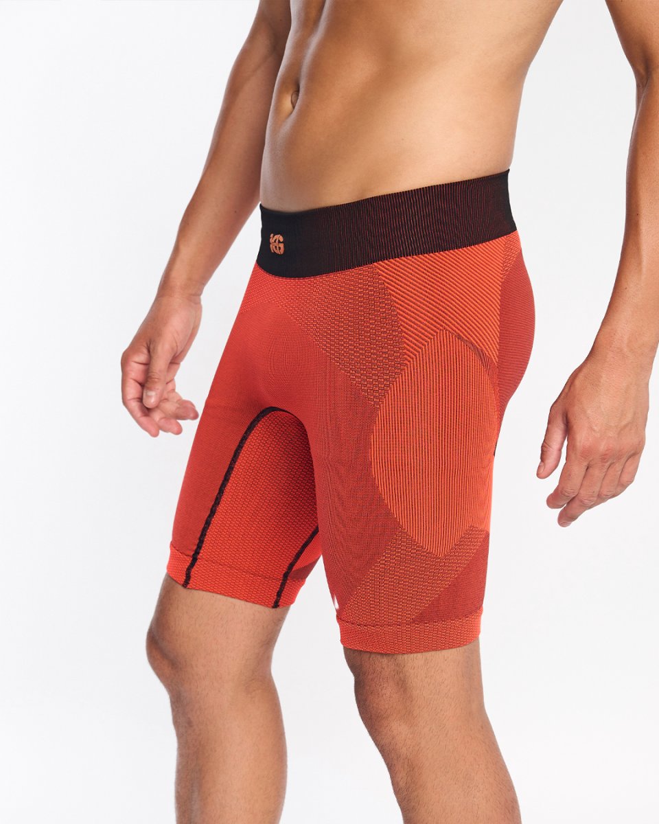 ARDEN · Short técnico seamless para running y trail | Naranja - Imagen 3