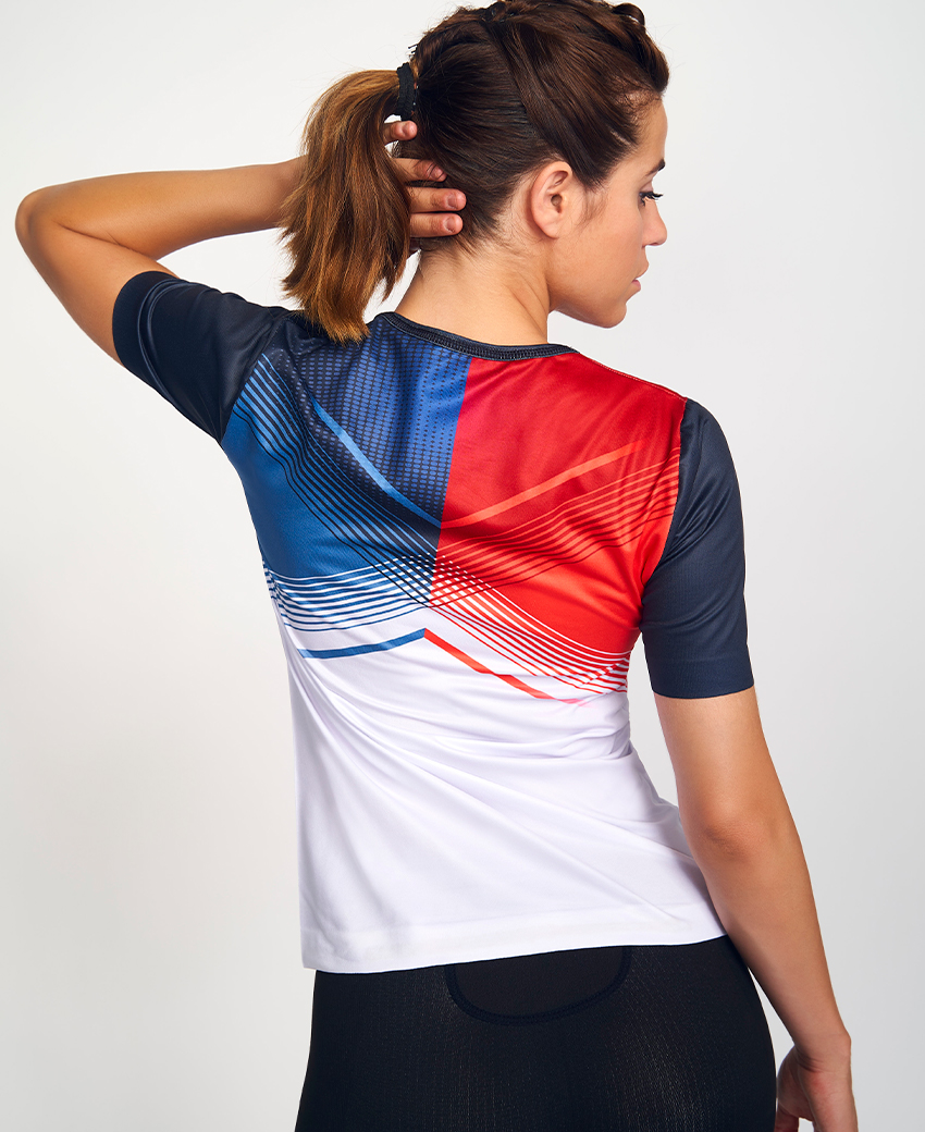 DYNAMO · Camiseta estampada ultraligera para calor e indoor - Imagen 4