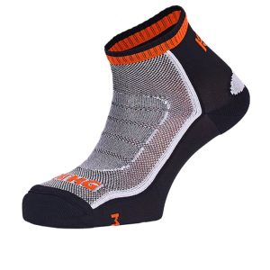 ALTAI · Calcetín corto de trailrunning con Climatherm y carbono | Naranja