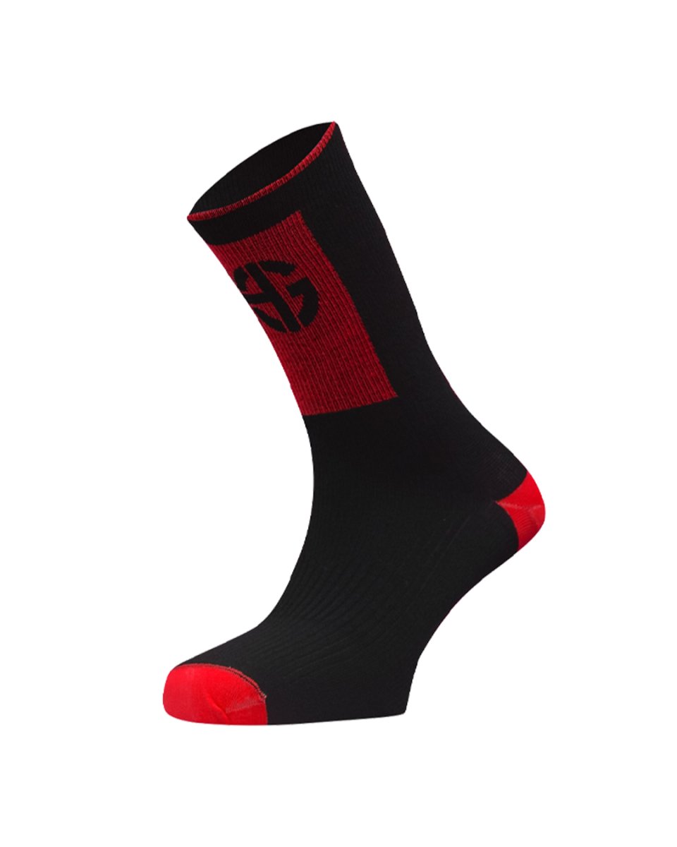 MERA · Calcetín de media caña polivalente con Dry-Tex | Negro/rojo - Imagen 2