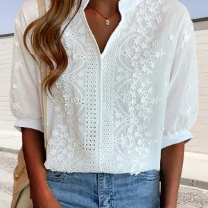Cambria – Blusa con cuello con abertura y bordado para Mujer