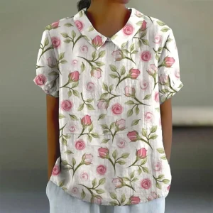 Blusa informal con estampado floral