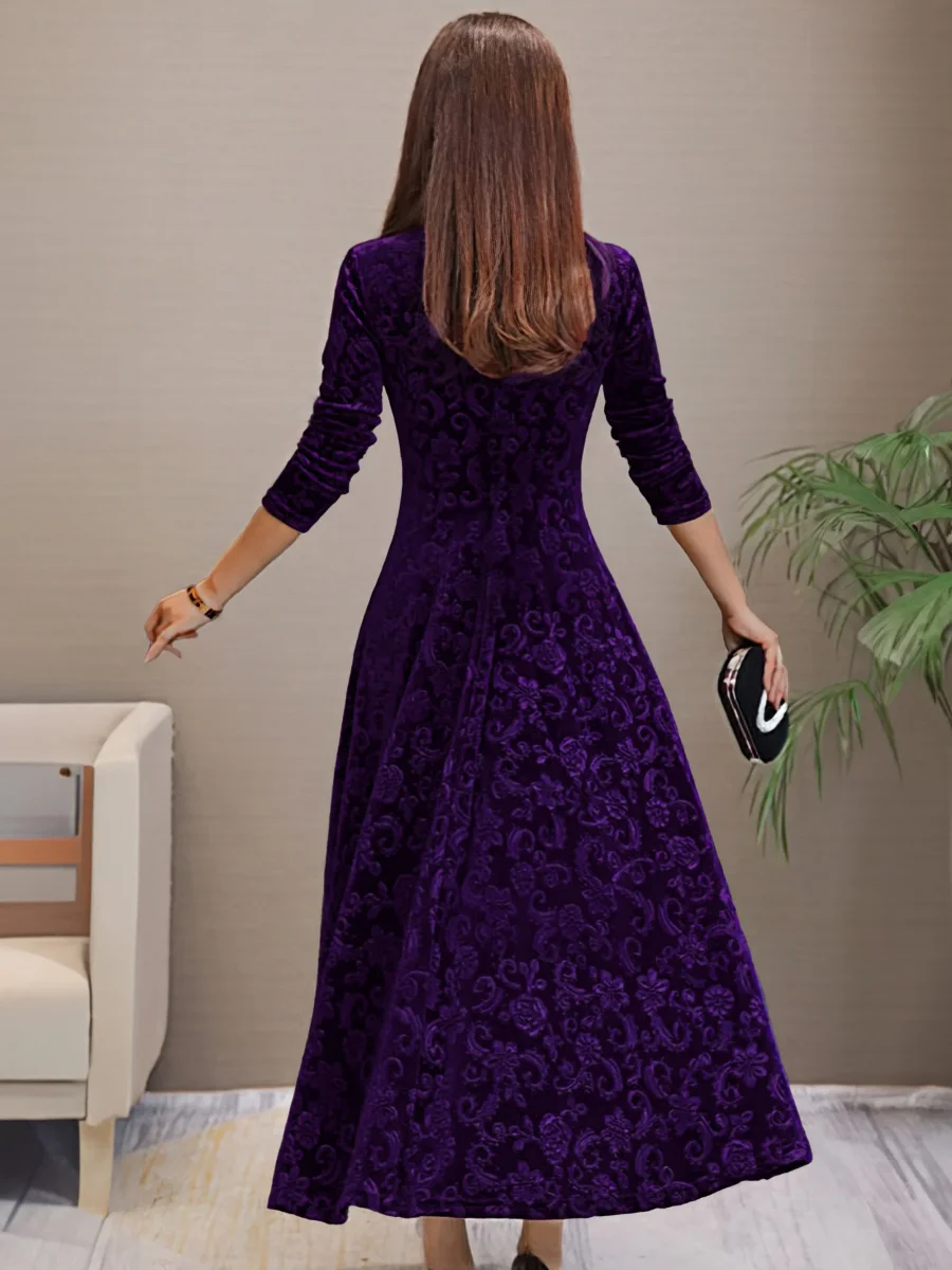 Denise | Elegante vestido de fiesta de terciopelo con escote en V - Imagen 9