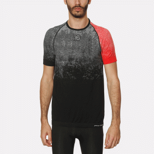 RACE Camiseta de manga corta negra