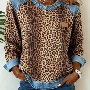 Leo - Camiseta de Mujer con Estampado de Leopardo
