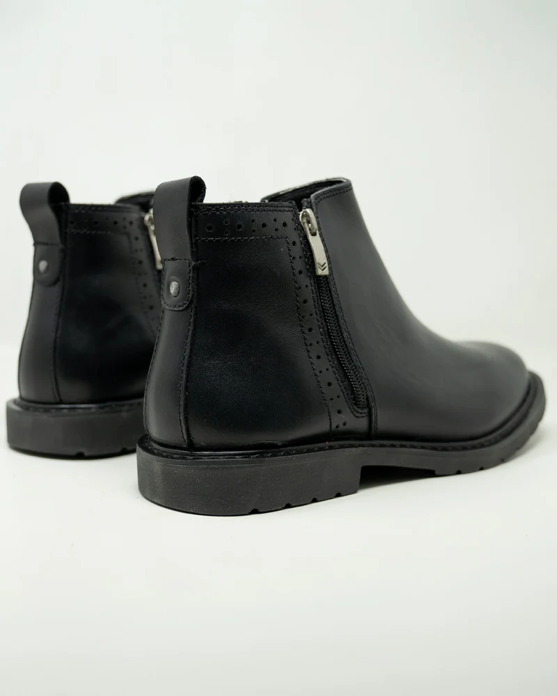 BOTA URBANA DE CUERO - Imagen 4