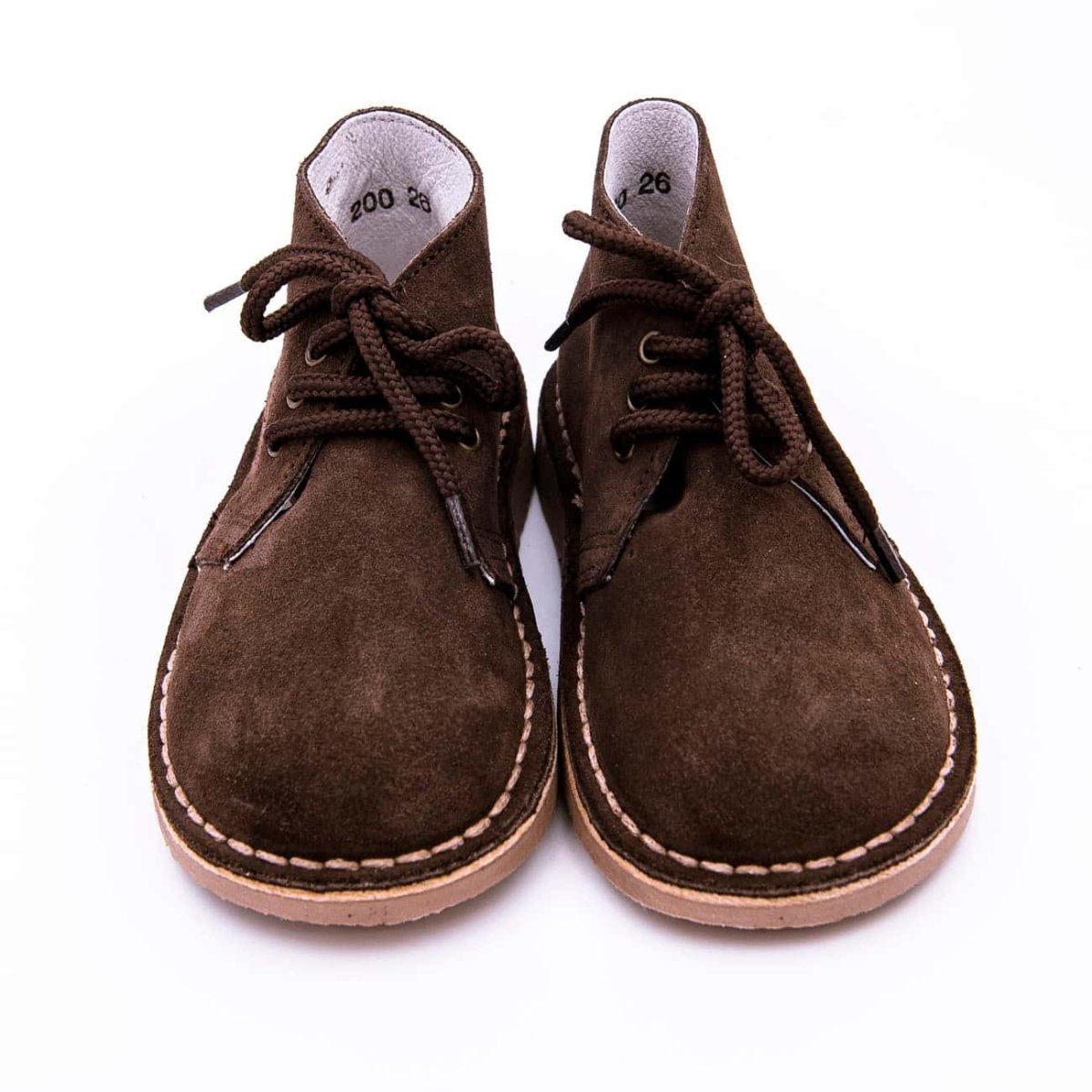 Bota clásica Safari o tradicionalmente llamada pisa cacas con cordones en piel serraje - Imagen 2