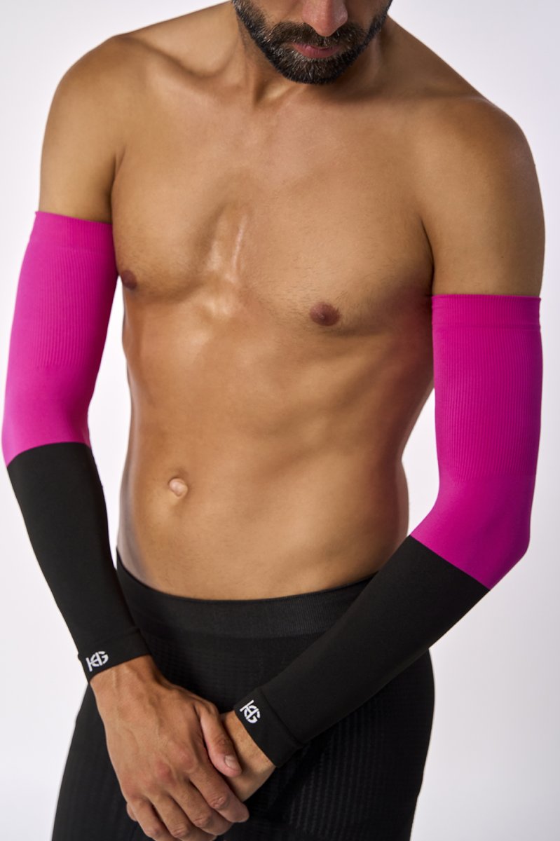 CIPHER · Manguitos termorreguladores para rendimiento outdoor | Fucsia - Imagen 4