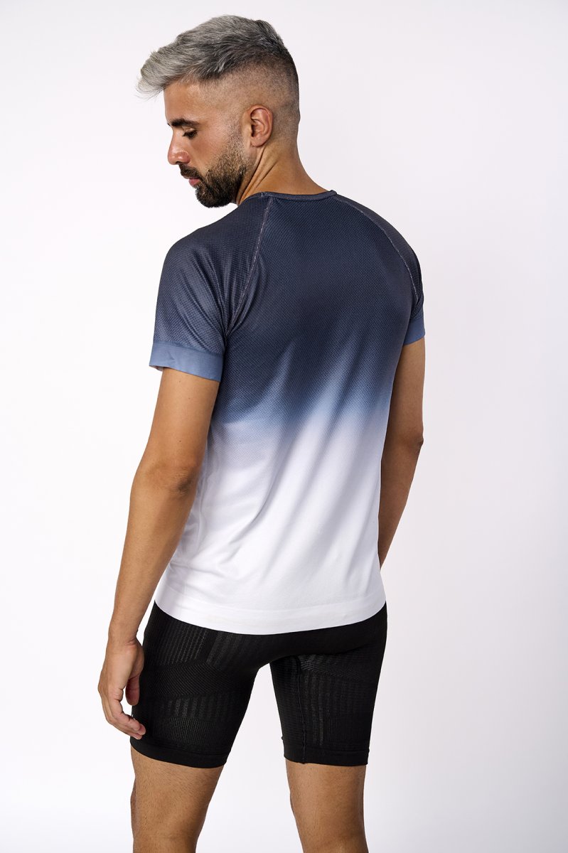 CITY NIGHT · Camiseta estampada ultraligera para calor e indoor - Imagen 4