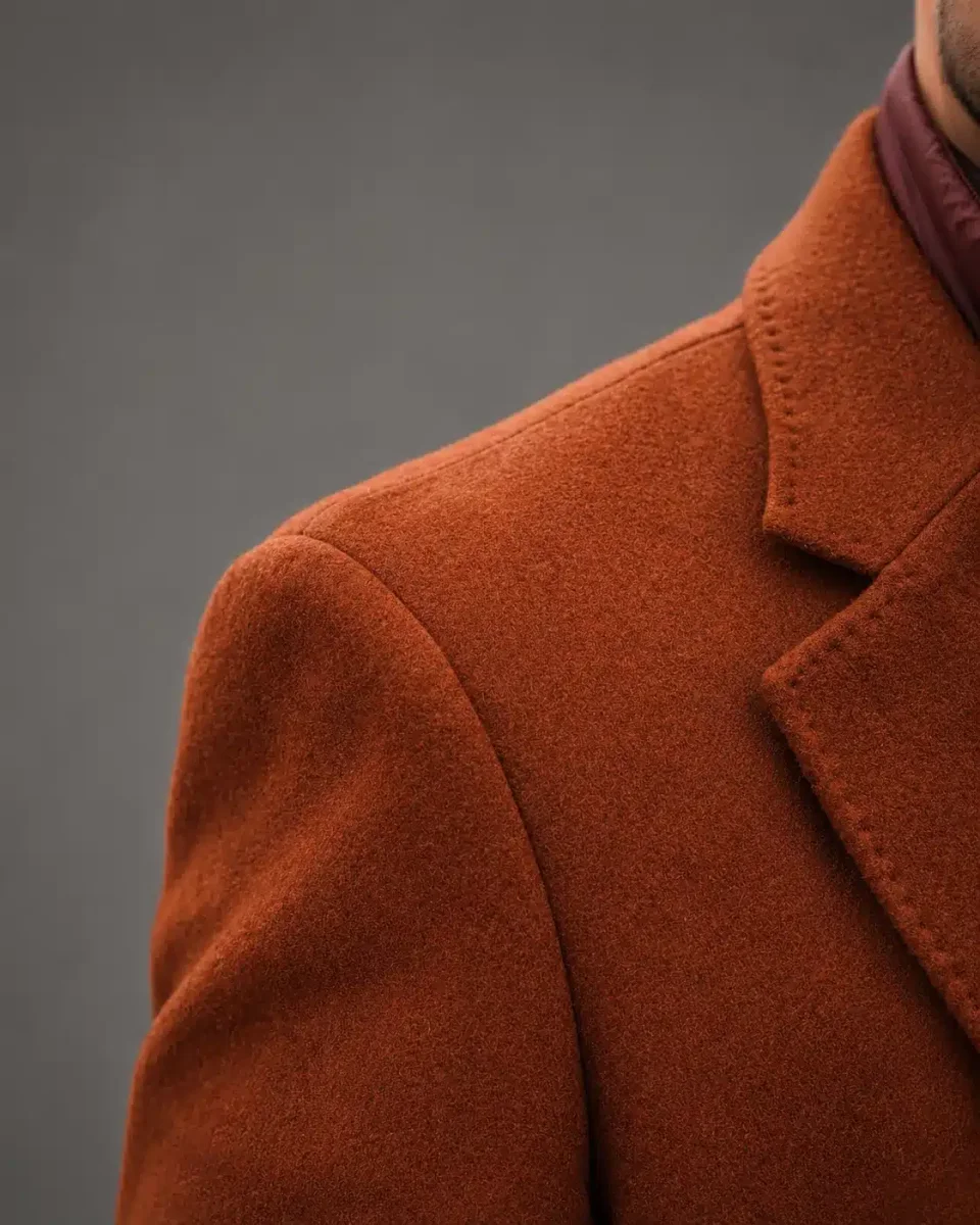 Gabán Largo de Lana con Pechera para Hombre | Elegancia y Abrigo Premium - Imagen 4