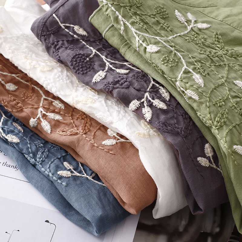Laurienne™ | Blusa bordada con botones - Imagen 8