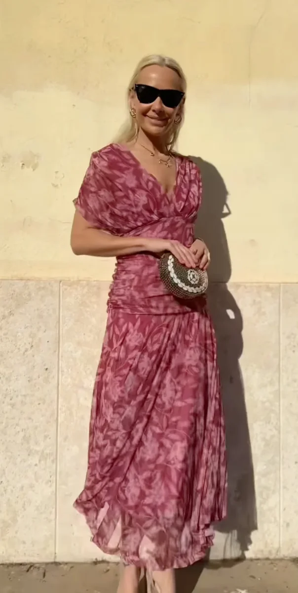 Naomi – El vestido que florece contigo - Imagen 9