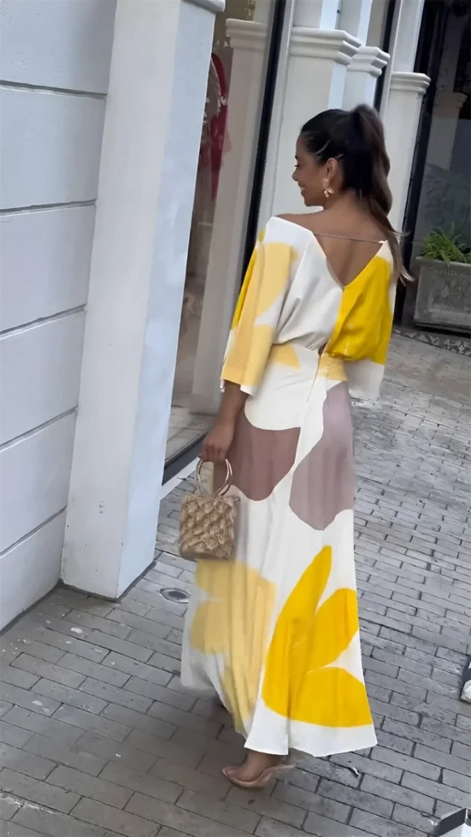 Vestido Juli™ Elegante con Escote en V - Imagen 4