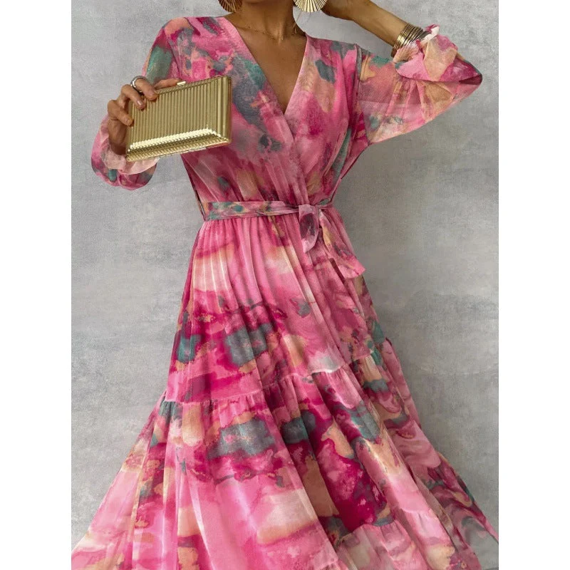 Kalani | Elegante vestido floral con escote en V - Imagen 3