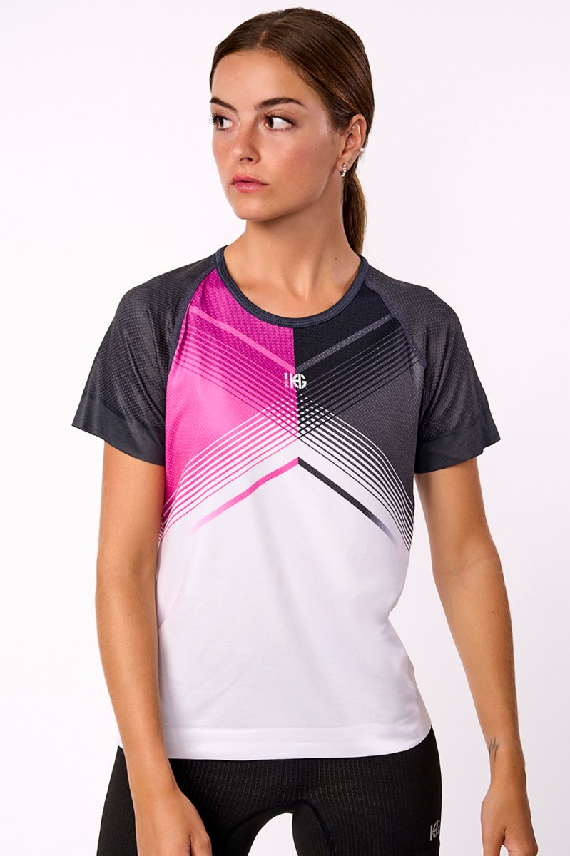 PINK DYNAMO · Camiseta estampada ultraligera para calor e indoor - Imagen 2