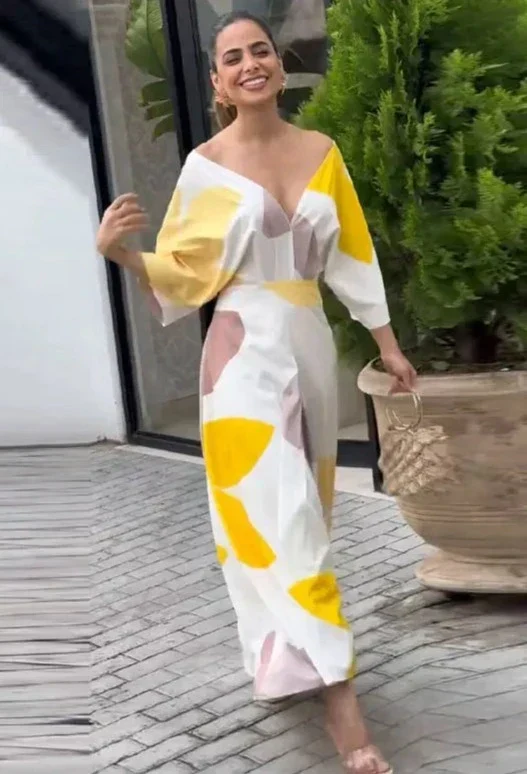 Vestido Juli™ Elegante con Escote en V - Imagen 6