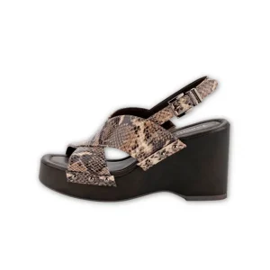 Sandalia Cuña 28332 Brown Snake – Tamaris