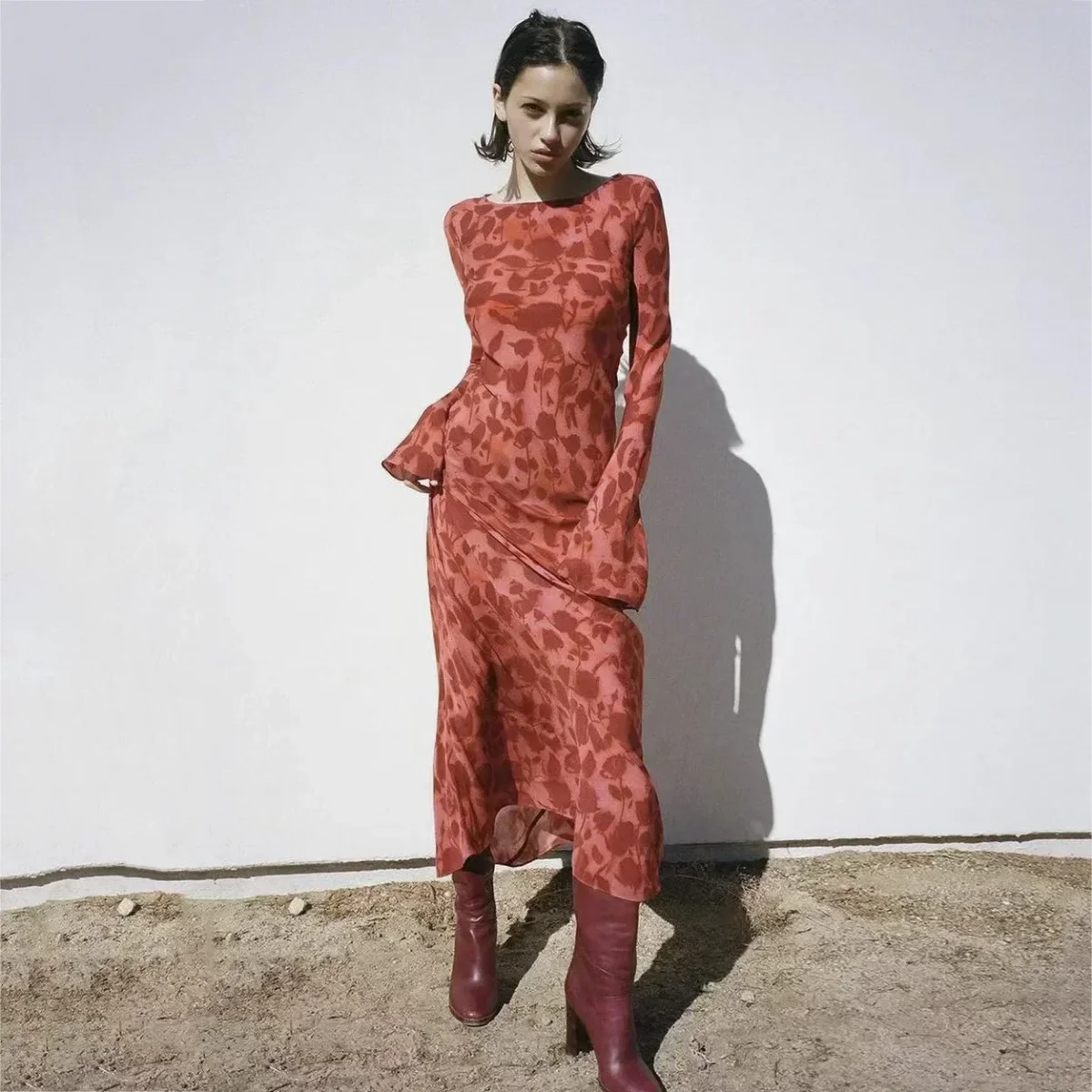 Vestido Suzette™ Delicado y Rojo - Imagen 5