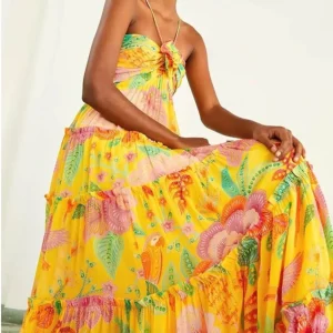 India ™ vestido con cuello halter y flores