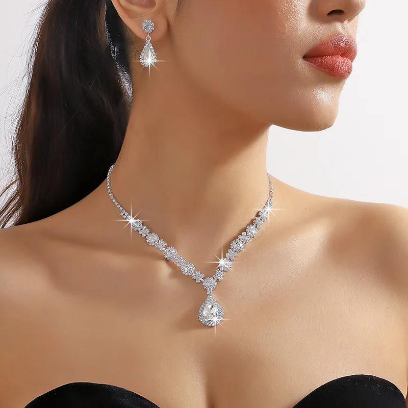 Véra | elegante conjunto de joyas de cristal - Imagen 2