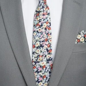 Set Corbata y Pañuelo Floral Multicolor Fondo Azul Marino