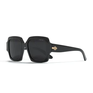 Nazare Black / Black