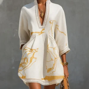 Aliénor | Vestido Mini de Encaje de Croché Marfil con Motivos Dorados y Escote en V para Mujer