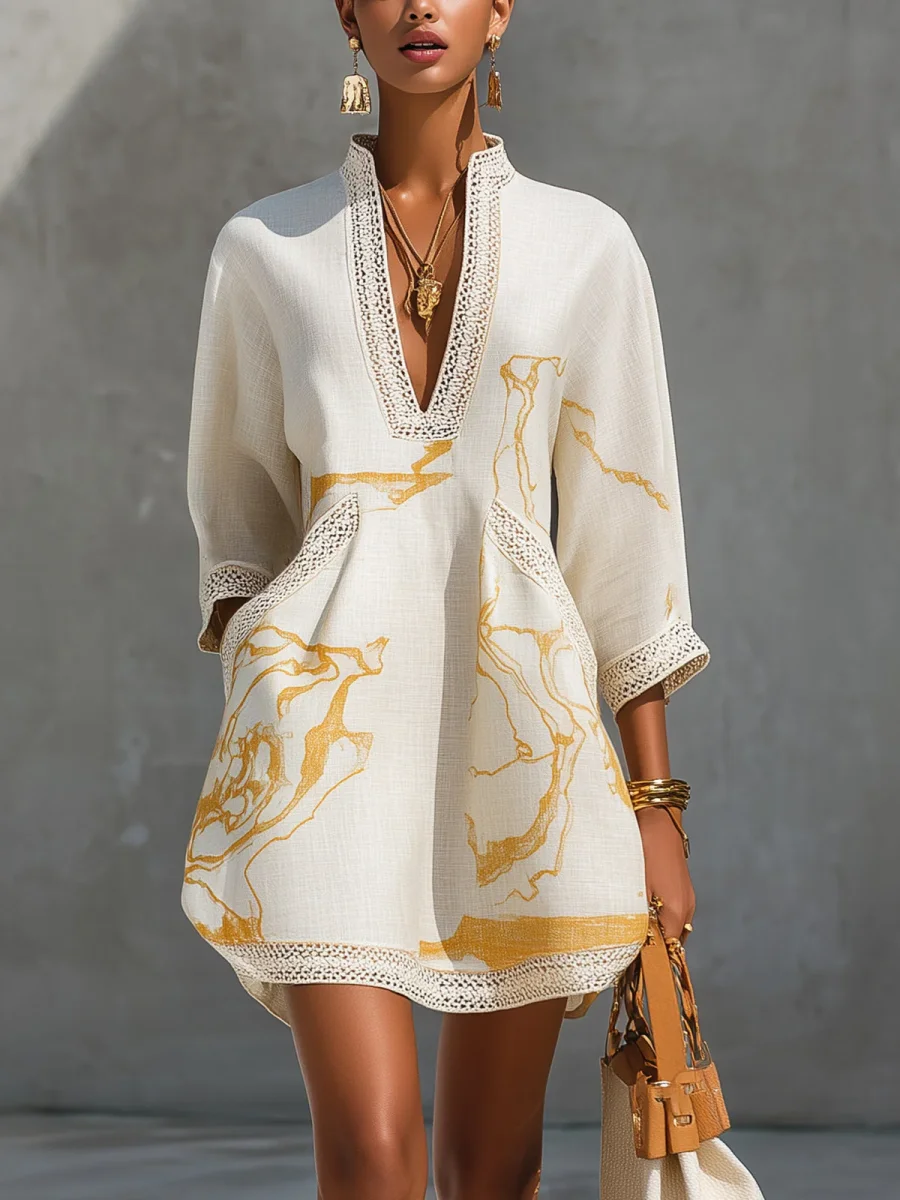 Aliénor | Vestido Mini de Encaje de Croché Marfil con Motivos Dorados y Escote en V para Mujer - Imagen 2
