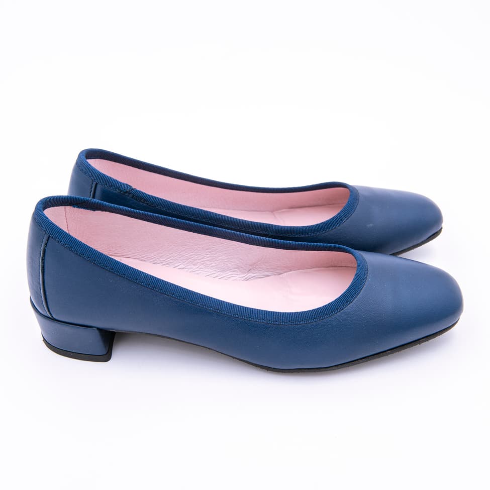 Zapato clásico tipo parisina con tacón de 3cm - Imagen 7