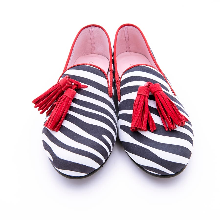 Zapato Tacón Bajo Borlas Rayas - Imagen 3