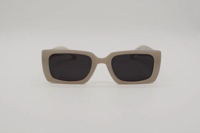 Gafas de Sol Alicante – Montura Cuadrada Chunky en Color Taupe - Imagen 3