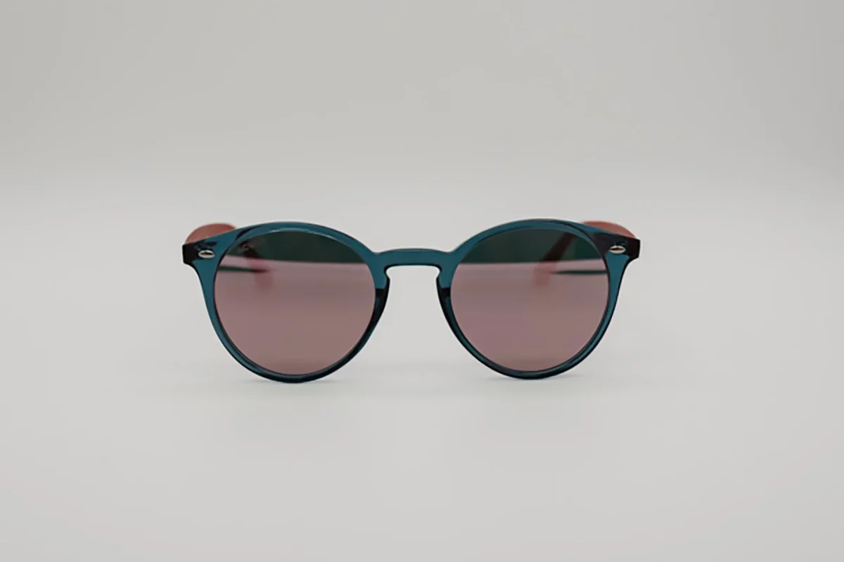 Gafas de Sol Barcelona – Estilo Redondo Bicolor Azul y Rojo - Imagen 3