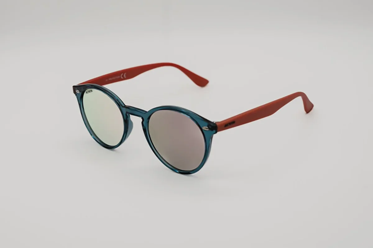 Gafas de Sol Barcelona – Estilo Redondo Bicolor Azul y Rojo - Imagen 4