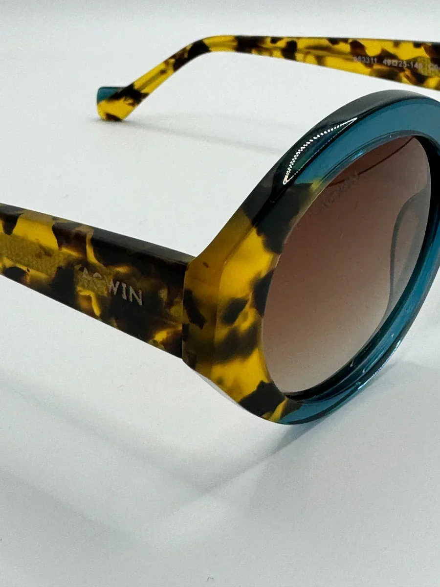 Gafas de Sol Granadella | Diseño Geométrico Bicolor Azul y Carey | Acetato Premium - Imagen 4