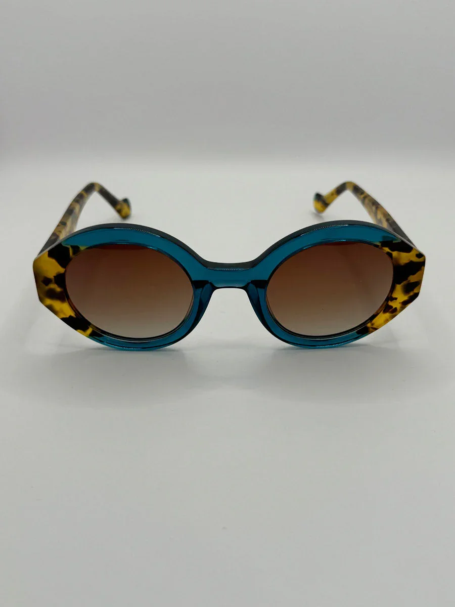 Gafas de Sol Granadella | Diseño Geométrico Bicolor Azul y Carey | Acetato Premium - Imagen 5