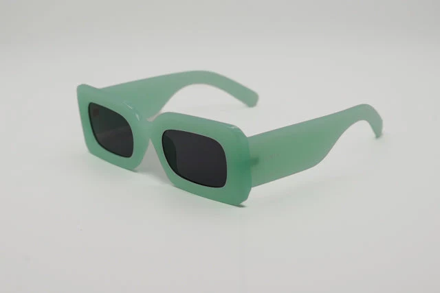 Gafas de Sol Malaga – Estilo Rectangular Bold en Verde Menta - Imagen 4