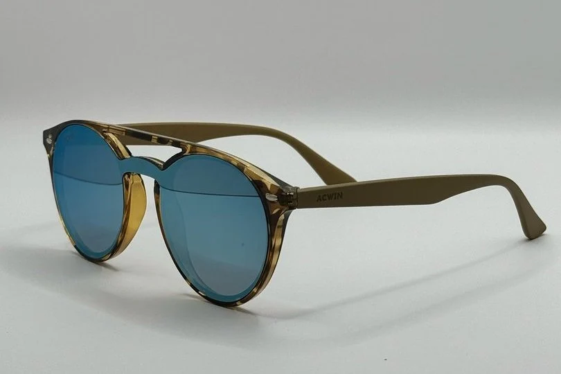 Gafas de Sol Maly | Doble Puente Carey y Espejo Verde | Varillas Kaki - Imagen 2