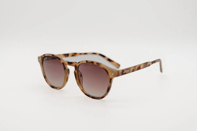 Gafas de Sol Palermo – Estilo Panto en Carey Claro Mate - Imagen 4