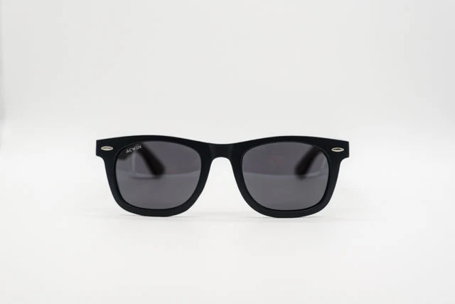 Gafas de Sol Toronto – Estilo Wayfarer en Negro Mate y Madera - Imagen 3