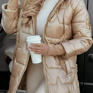 Nolwen - Elegante abrigo de invierno con capucha y acolchado