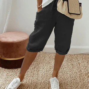 AMANDA | PANTALONES CORTOS CÓMODOS CON BAJO VUELTO