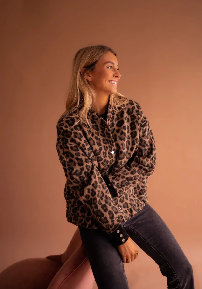 Charlene | Chamarra Leopardo - Imagen 8