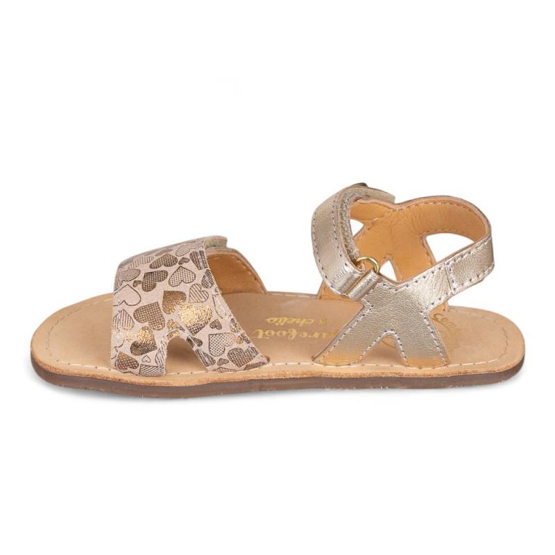 Sandalia de piel BAREFOOT en piel con velcro y estampado de corazones - Imagen 9