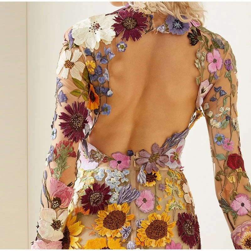 Carla™ Vestido con Adornos Florales - Imagen 4