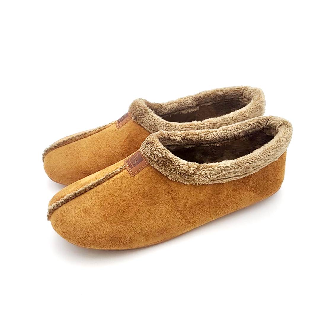 Zapatilla cerrada con pelo con suela super flexible. - Imagen 7