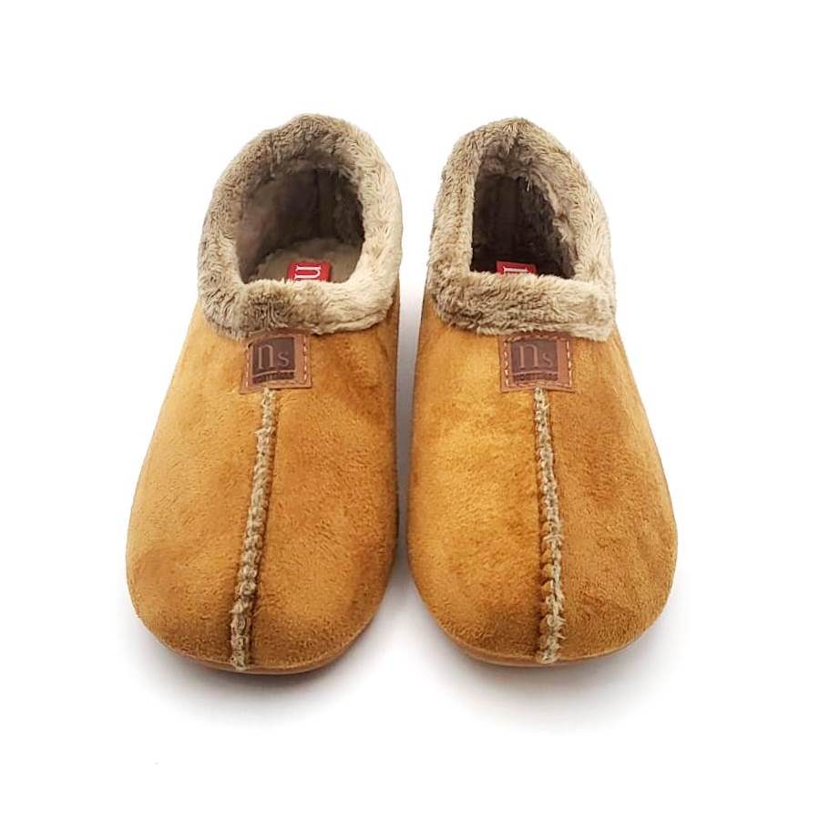 Zapatilla cerrada con pelo con suela super flexible. - Imagen 6