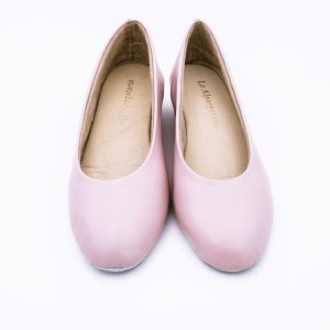 Zapatilla Cerrada Piel y Cuña Y Con Suela Silenciosa
